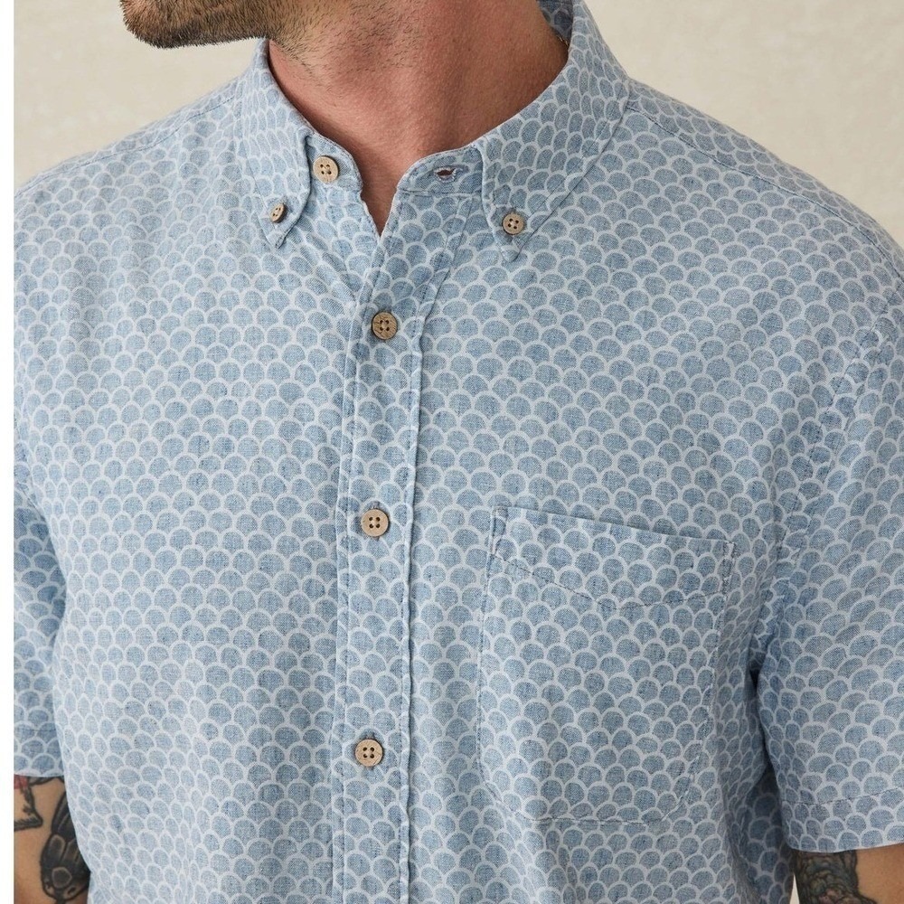 FAHERTY Short- Sleeve Shirt - Fish Scale Redux L